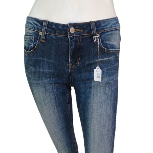 Mind Code Denim - 53037...Mindcode Skinny Jeans Size 3